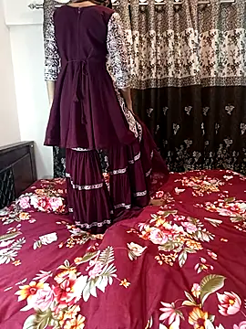 Snapshot of Cute-Bhavya chatting on 10.10.25 Cute-Bhavya online show from 10.10.25