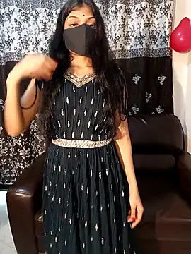 Snapshot of Cute-Bhavya chatting on 11.02.25 Cute-Bhavya online show from 11.02.25