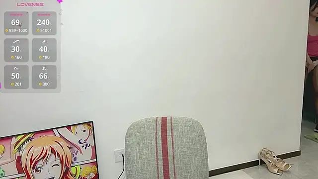 Snapshot of Selenaaaaa- chatting on 02.21.25 Selenaaaaa- online show from 02.21.25