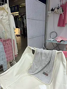 Selenaaaaa- online show from 04.12.26