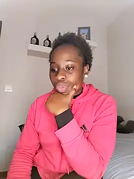 Snapshot of aafricaa chatting on 12.18.24 aafricaa online show from 12.18.24