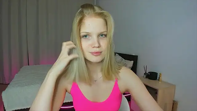 Xloe Queen online show from 01.31.26