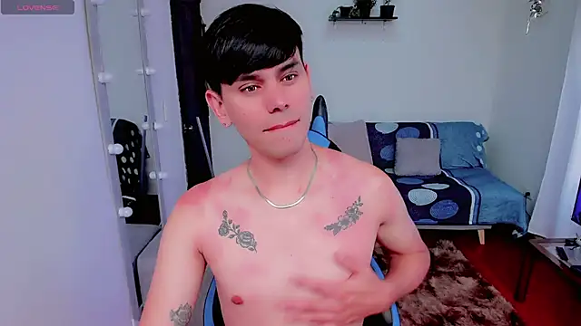 Snapshot of joe_jhon chatting on 01.19.25 joe jhon online show from 01.19.25