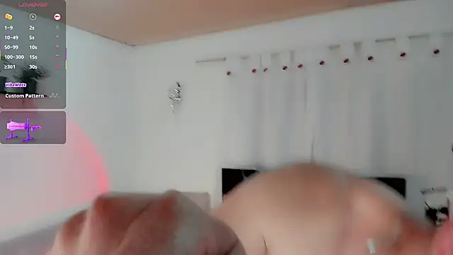 Snapshot of joe_jhon chatting on 01.28.25 joe jhon online show from 01.28.25