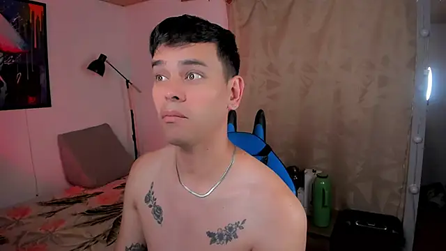 Snapshot of joe_jhon chatting on 02.14.25 joe jhon online show from 02.14.25