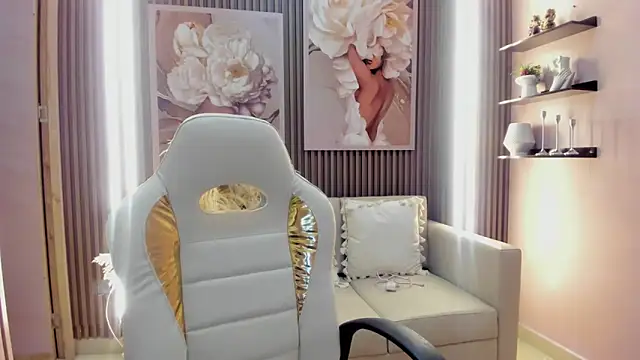 pola adams  online show from 09.20.25