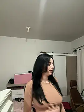 Snapshot of Morguisssz chatting on 05.05.26 Morguisssz online show from 05.05.26
