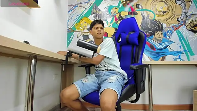 Jeffry wolvess online show from 01.05.25