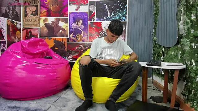 Jeffry wolvess online show from 01.13.25