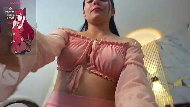 Snapshot of athenasexxxy chatting on 11.18.25 athenasexxxy online show from 11.18.25