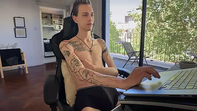 Den BlueXx online show from 03.24.26