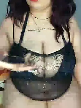 Snapshot of Farawla_elgmda chatting on 01.28.25 Farawla elgmda online show from 01.28.25