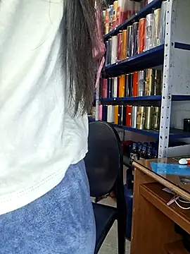 Snapshot of nidia2026 chatting on 04.25.26 nidia2026 online show from 04.25.26