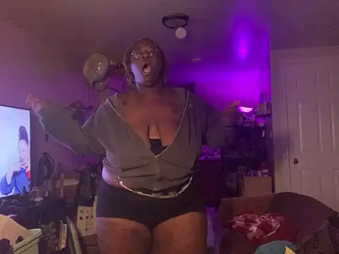 BigKittyRaven online show from 02.27.25