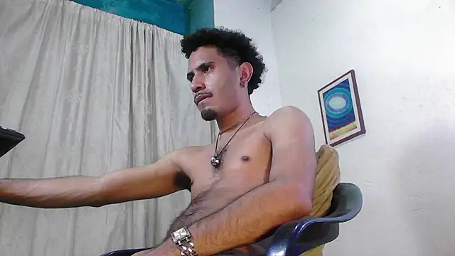 Snapshot of coleman160 chatting on 01.06.25 coleman160 online show from 01.06.25