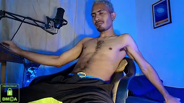 Snapshot of coleman160 chatting on 09.11.25 coleman160 online show from 09.11.25