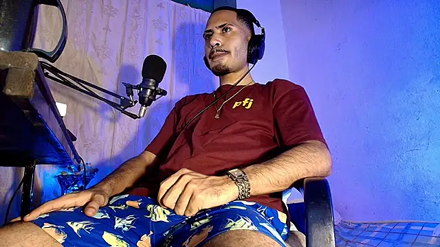 Snapshot of coleman160 chatting on 10.28.25 coleman160 online show from 10.28.25