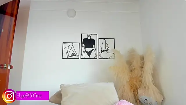 ellie mcdonald online show from 04.07.26