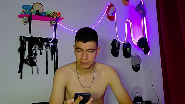 Nymphobuddies online show from 02.07.25