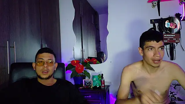 Nymphobuddies online show from 02.19.25