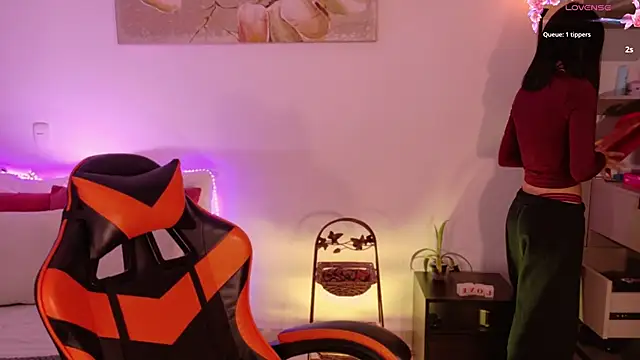 AnabelWolf online show from 03.08.26