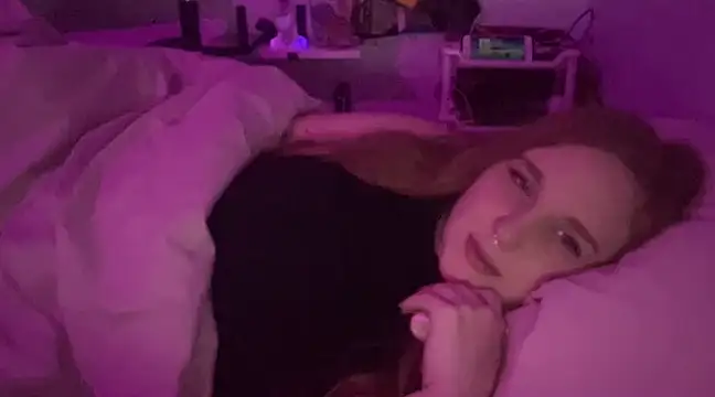 thickgingergoddess online show from 12.19.24
