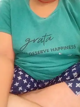 Snapshot of KEEP536 chatting on 10.20.25 KEEP536 online show from 10.20.25