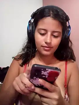 Snapshot of Babydol18_ chatting on 01.27.25 Babydol18 online show from 01.27.25