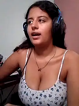 Snapshot of Babydol18_ chatting on 03.01.25 Babydol18 online show from 03.01.25