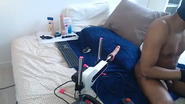 fiitboycam online show from 03.06.26