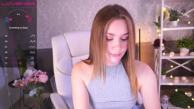 FoxyyKate online show from 12.15.24