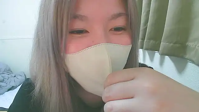 Snapshot of Remi_official chatting on 05.28.26 Remi official online show from 05.28.26