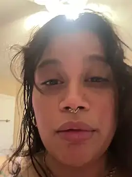 Snapshot of shyfr34k chatting on 02.28.25 shyfr34k online show from 02.28.25