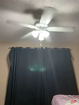 Snapshot of shyfr34k chatting on 03.07.25 shyfr34k online show from 03.07.25