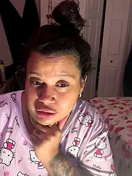 Snapshot of shyfr34k chatting on 09.17.25 shyfr34k online show from 09.17.25