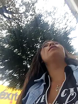 LIZ-06  online show from 02.18.25