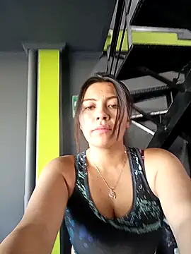 LIZ-06  online show from 02.19.25