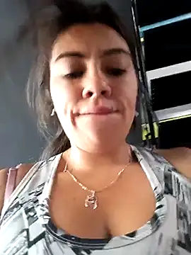 LIZ-06  online show from 02.27.25