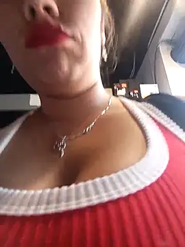 LIZ-06  online show from 02.28.25