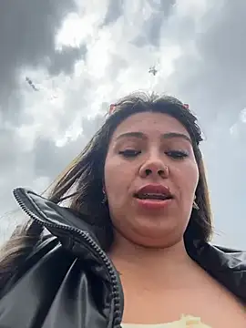 LIZ-06  online show from 03.31.26