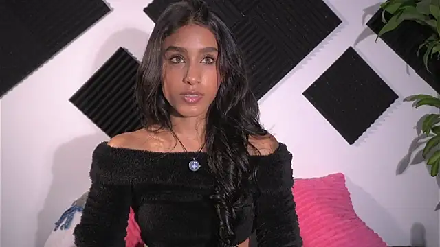 Snapshot of Ambeer_Rousess chatting on 11.03.25 Ambeer Rousess online show from 11.03.25