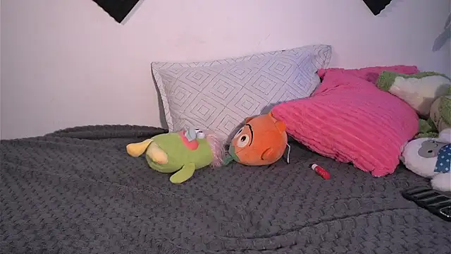 Snapshot of Ambeer_Rousess chatting on 11.08.25 Ambeer Rousess online show from 11.08.25