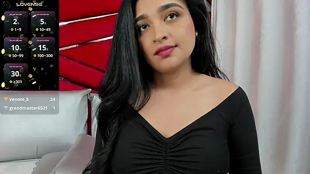 Snapshot of AdeleGray chatting on 01.04.25 AdeleGray online show from 01.04.25