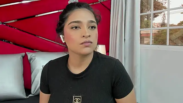 Snapshot of AdeleGray chatting on 02.03.25 AdeleGray online show from 02.03.25