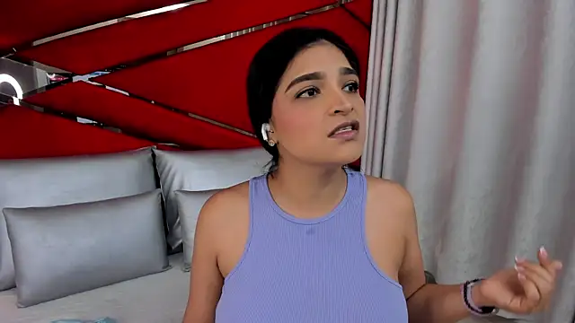 Snapshot of AdeleGray chatting on 02.13.25 AdeleGray online show from 02.13.25