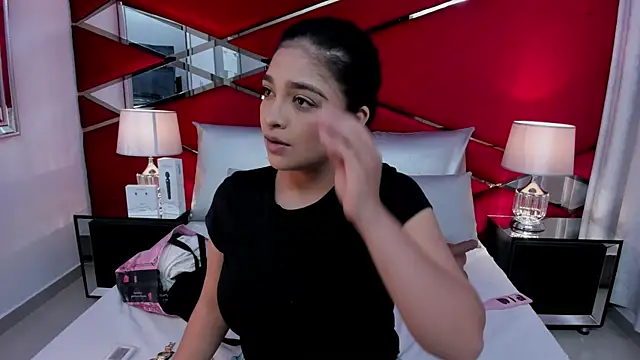 Snapshot of AdeleGray chatting on 09.25.25 AdeleGray online show from 09.25.25