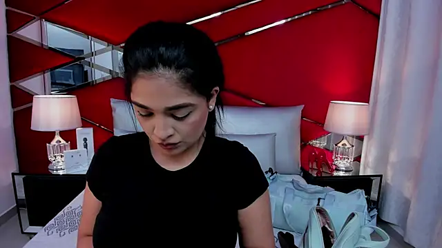 Snapshot of AdeleGray chatting on 10.07.25 AdeleGray online show from 10.07.25