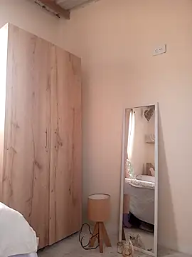 sofiaVelez01 online show from 12.11.24