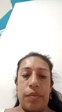 yaz guzman online show from 02.06.25