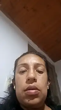 yaz guzman online show from 03.23.25